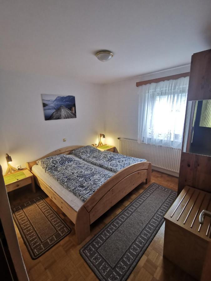 Apartments Stros Бохин Екстериор снимка