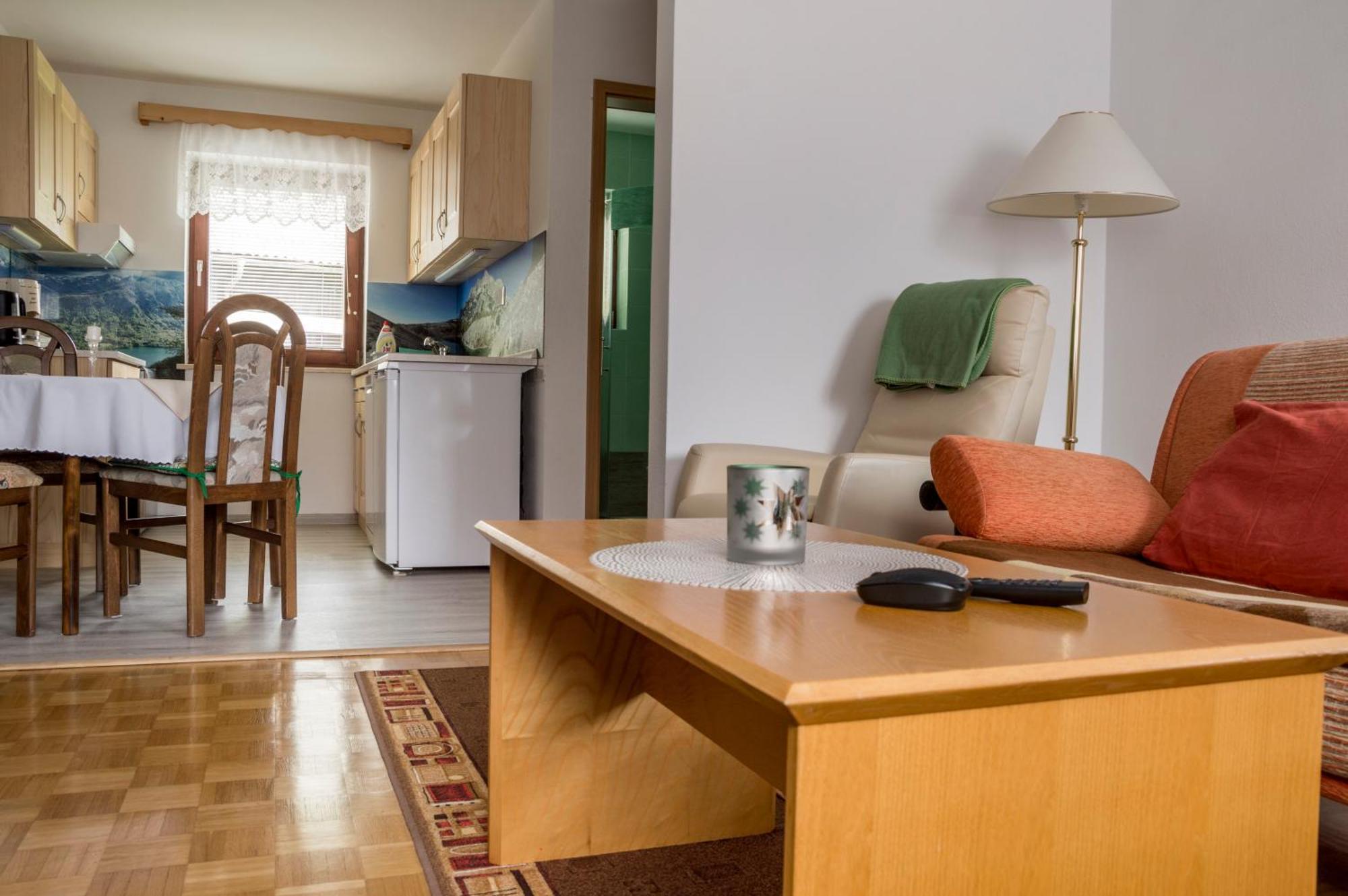 Apartments Stros Бохин Екстериор снимка