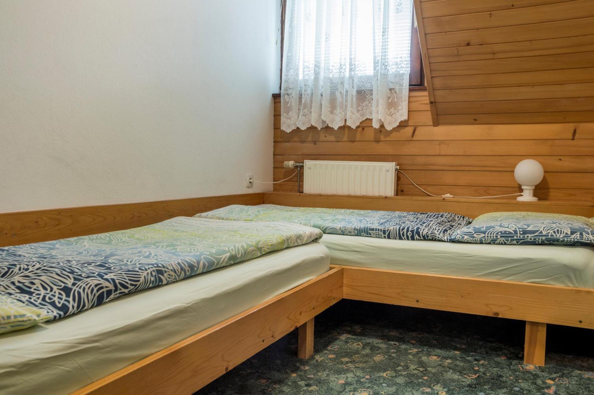 Apartments Stros Бохин Екстериор снимка