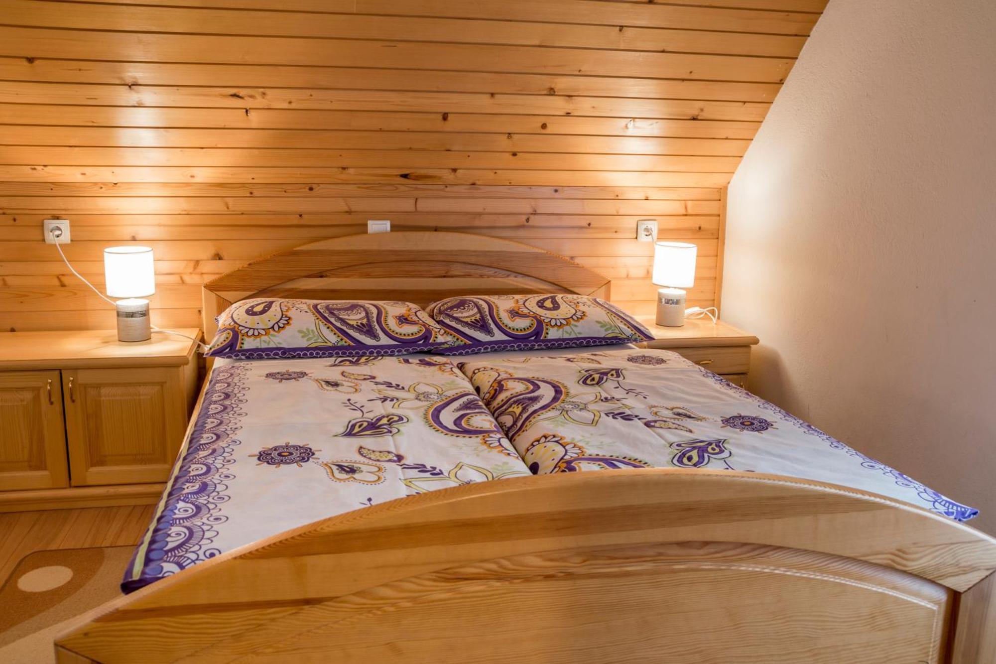 Apartments Stros Бохин Екстериор снимка